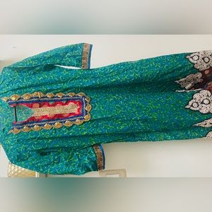 Beautiful Embroidered cotton Indian 2 pcs dress kamij set